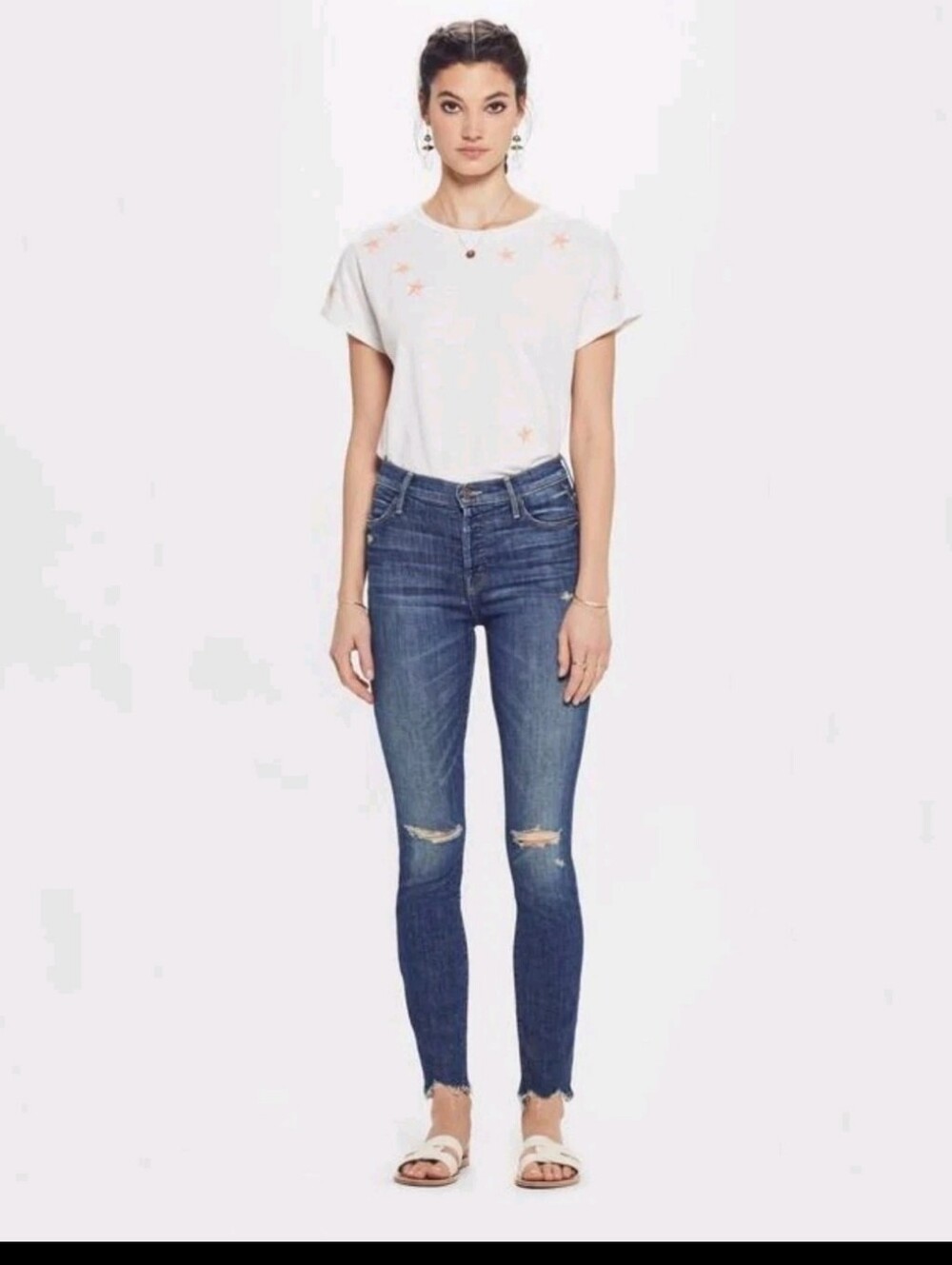 NWT Mother The Stunner Chew Jeans Off Duty Wash Distressed Denim Blue Size 28